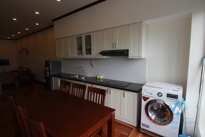 Good quality apartment with 02 bedrooms for rent in Truc Bach area, Ba Dinh District